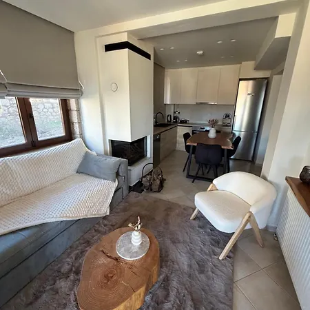 Armonia Livadi Arachovas Nyaraló